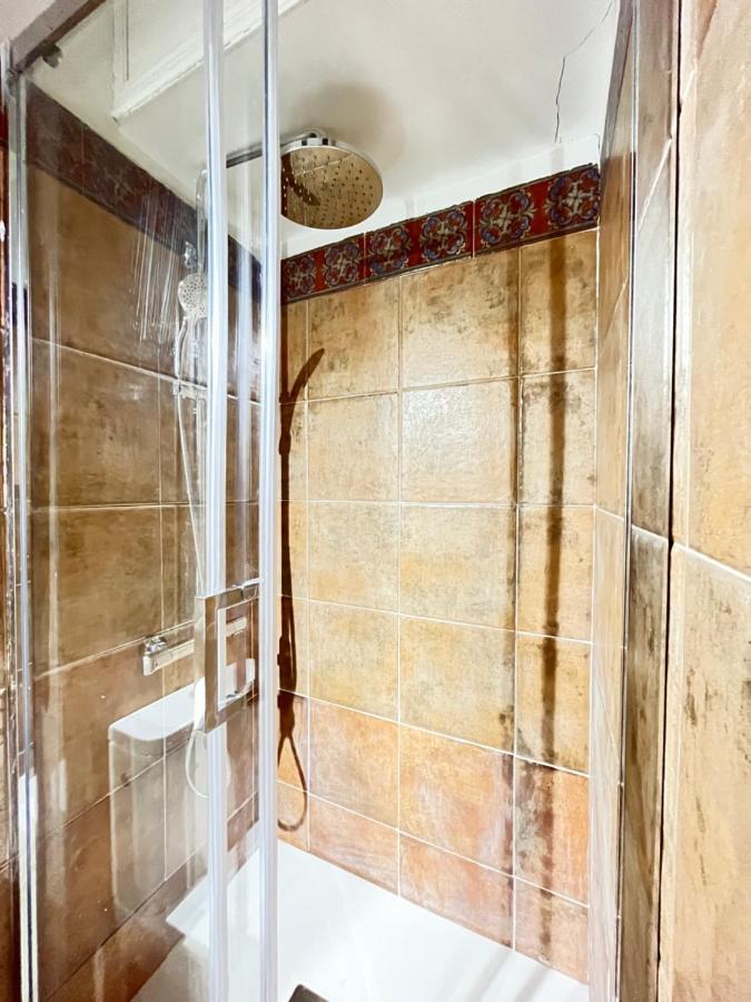 Atico Atocha Ile Temporal Daire Madrid Dış mekan fotoğraf